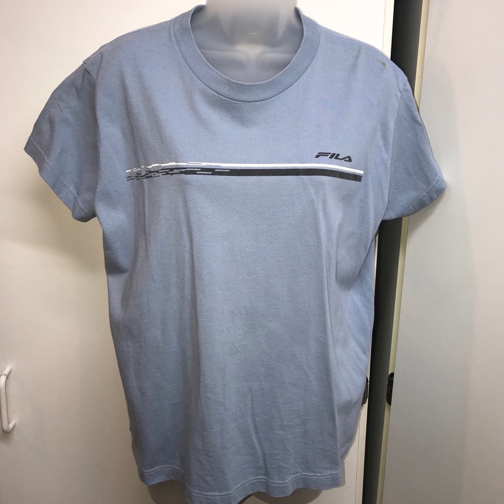 Fila short sleeve tee size L